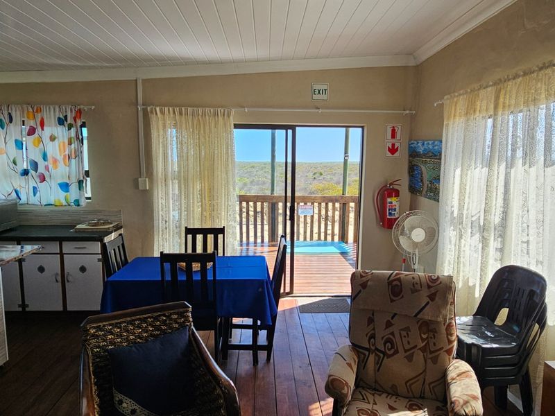 Ever looked in the mirror - Photo 8