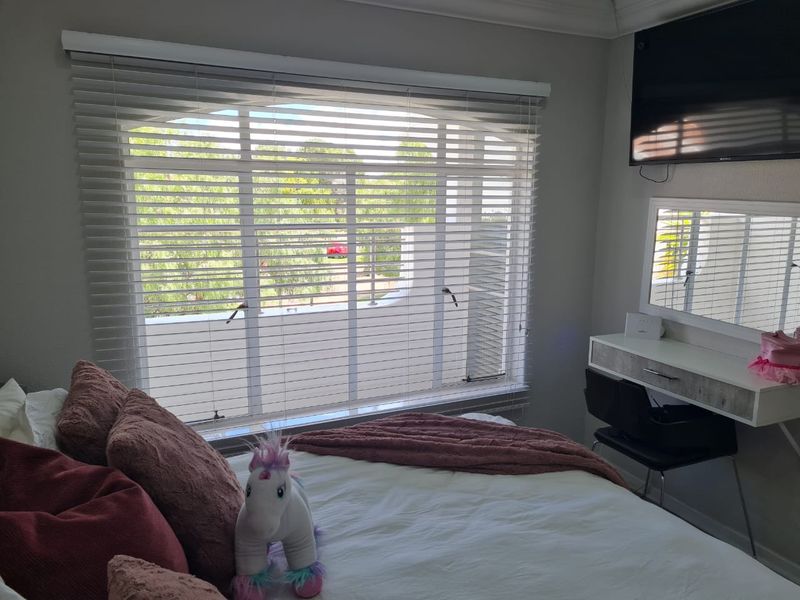 Ultra Modern Unit in Sought After Complex - Photo 6