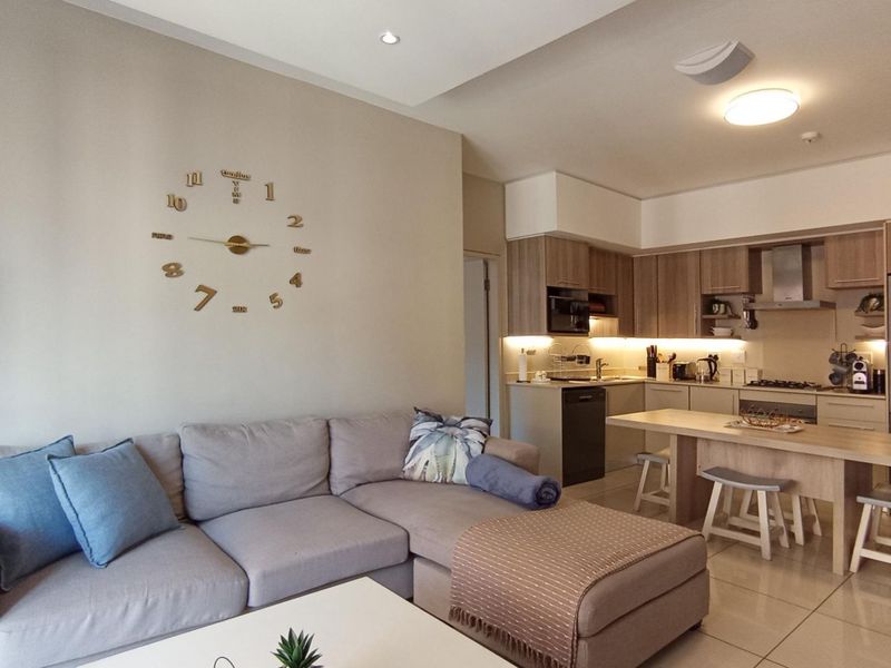 2 Bedroom apartment for sale in Rosebank - Photo 2