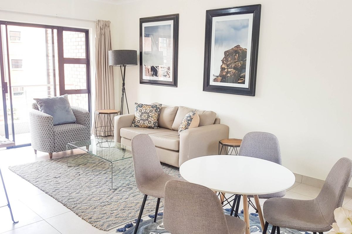 3 Bedroom, 2 Bathroom Apartment for sale in a Beautiful estate in Irene. - Photo 5