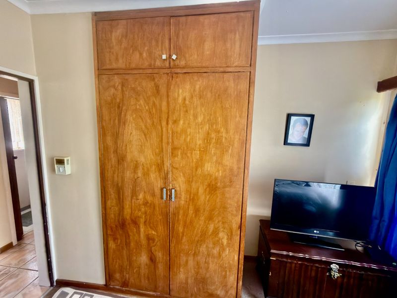 2 Bedroom Apartment for sale in Adamayview - Photo 9