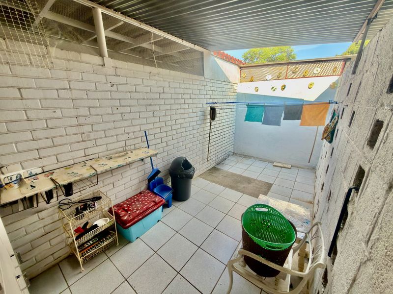 2 Bedroom Apartment for sale in Adamayview - Photo 7