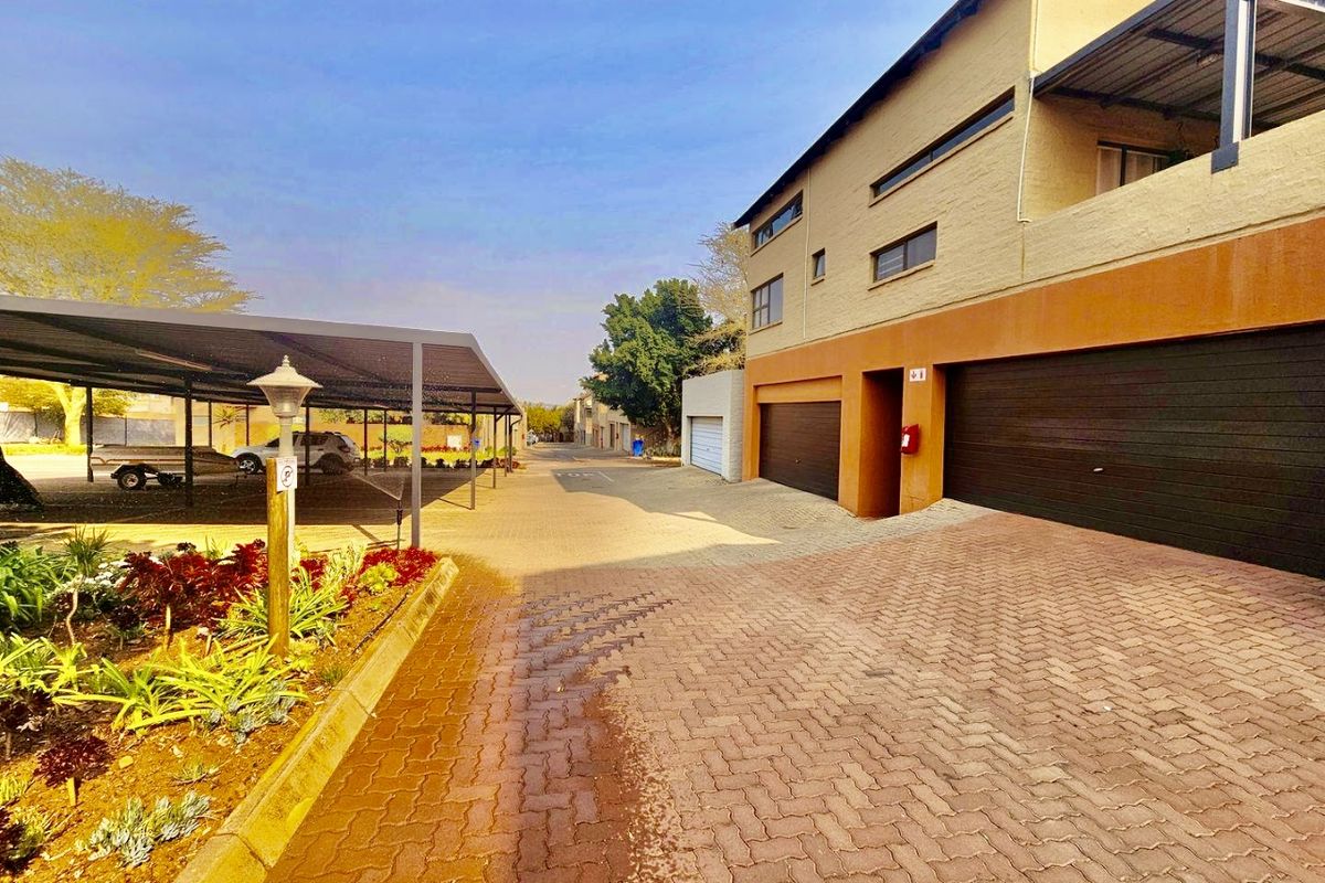Prime Investment Opportunity – Secure Living with Rental Income in Place - Photo 3