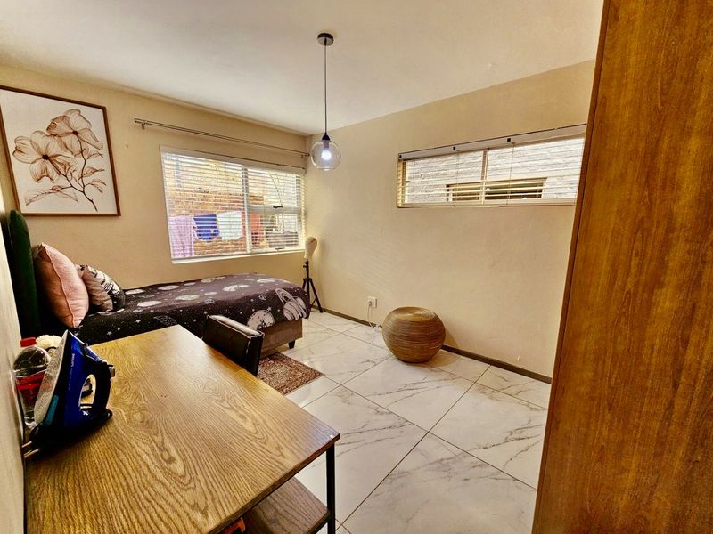 Prime Investment Opportunity – Secure Living with Rental Income in Place - Photo 7