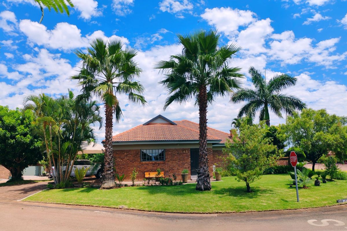 House for sale in Mookgopong - Photo 2