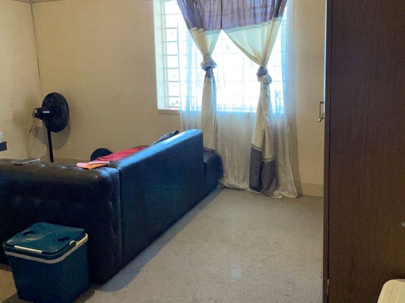 3-Bedroom Home with Expansion Potential in Promise - Photo 4