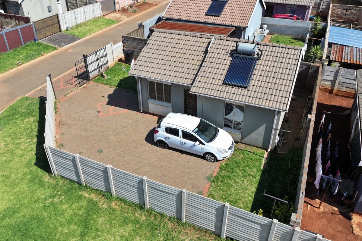 Spacious 2Bedroom House for Sale in Sky City - Photo 4