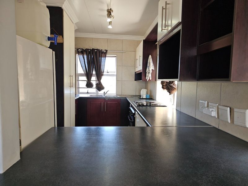 Coastal Convenience Meets Smart Investment - Photo 10