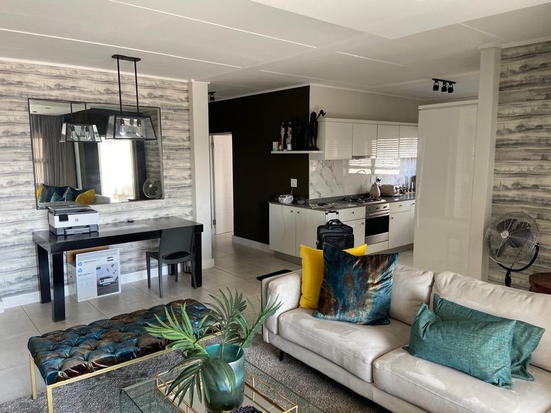 3 Bed 2 Bath 1st Floor For Rent - Photo 9