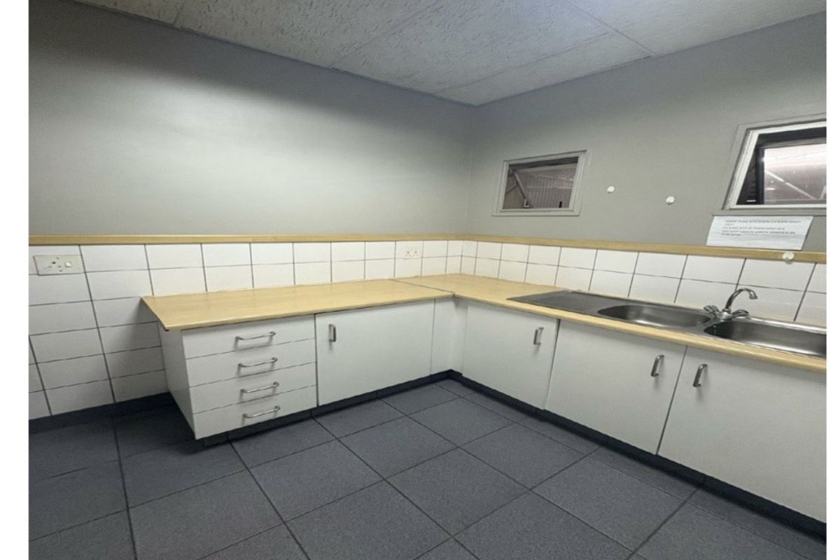 Premium A-Grade Industrial Property | Spartan, Kempton Park - Photo 4