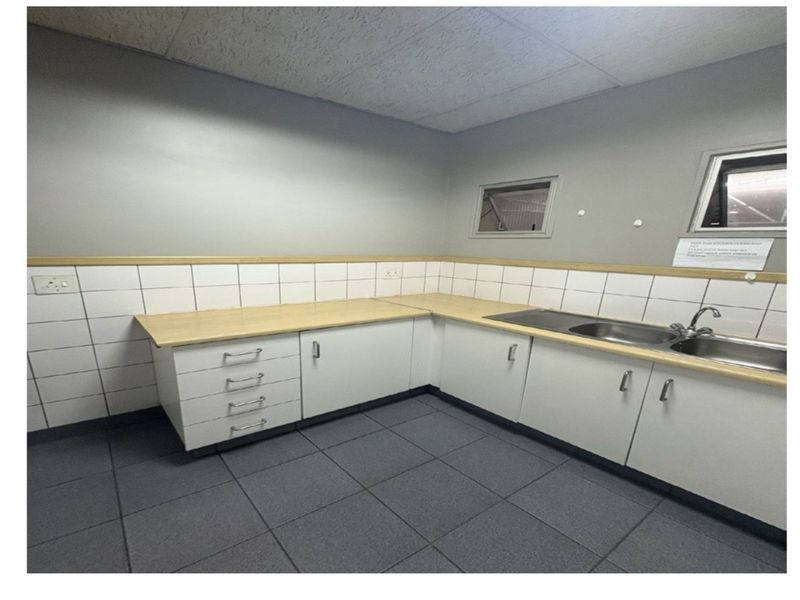 Premium A-Grade Industrial Property | Spartan, Kempton Park - Photo 4