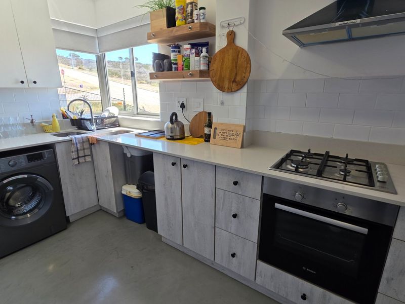 Penthouse Apartment... Rooftop Garden... Private Swimming Pool !!! - Photo 3