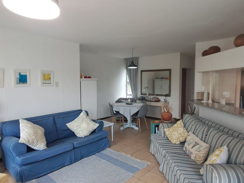 3 Bedroom Apartment overlooking Ramsgate Main Beach and Lagoon!! / SOLE MANDATE!! - Photo 5