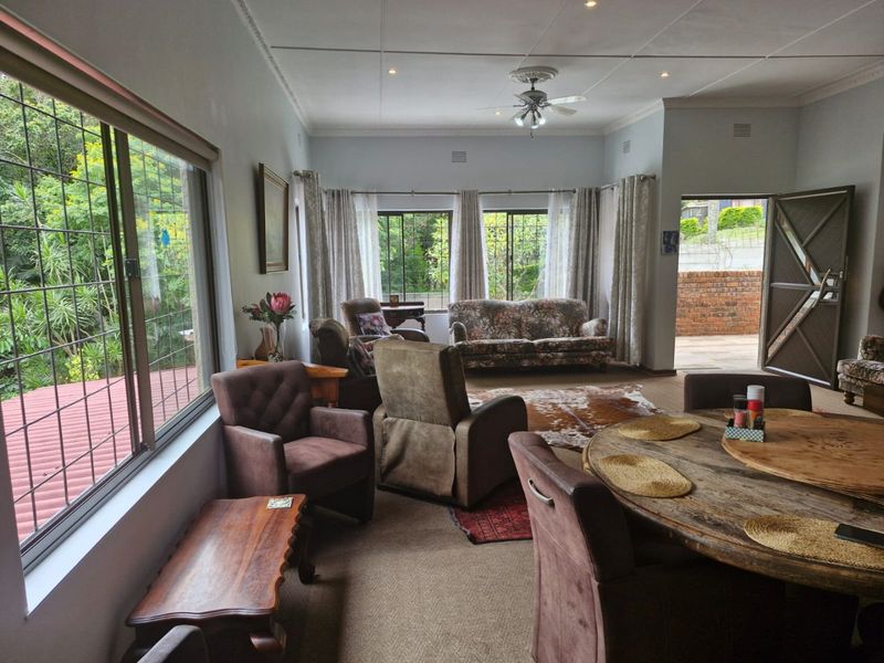 Coastal living at it's best with walking distance to the beach - Photo 5