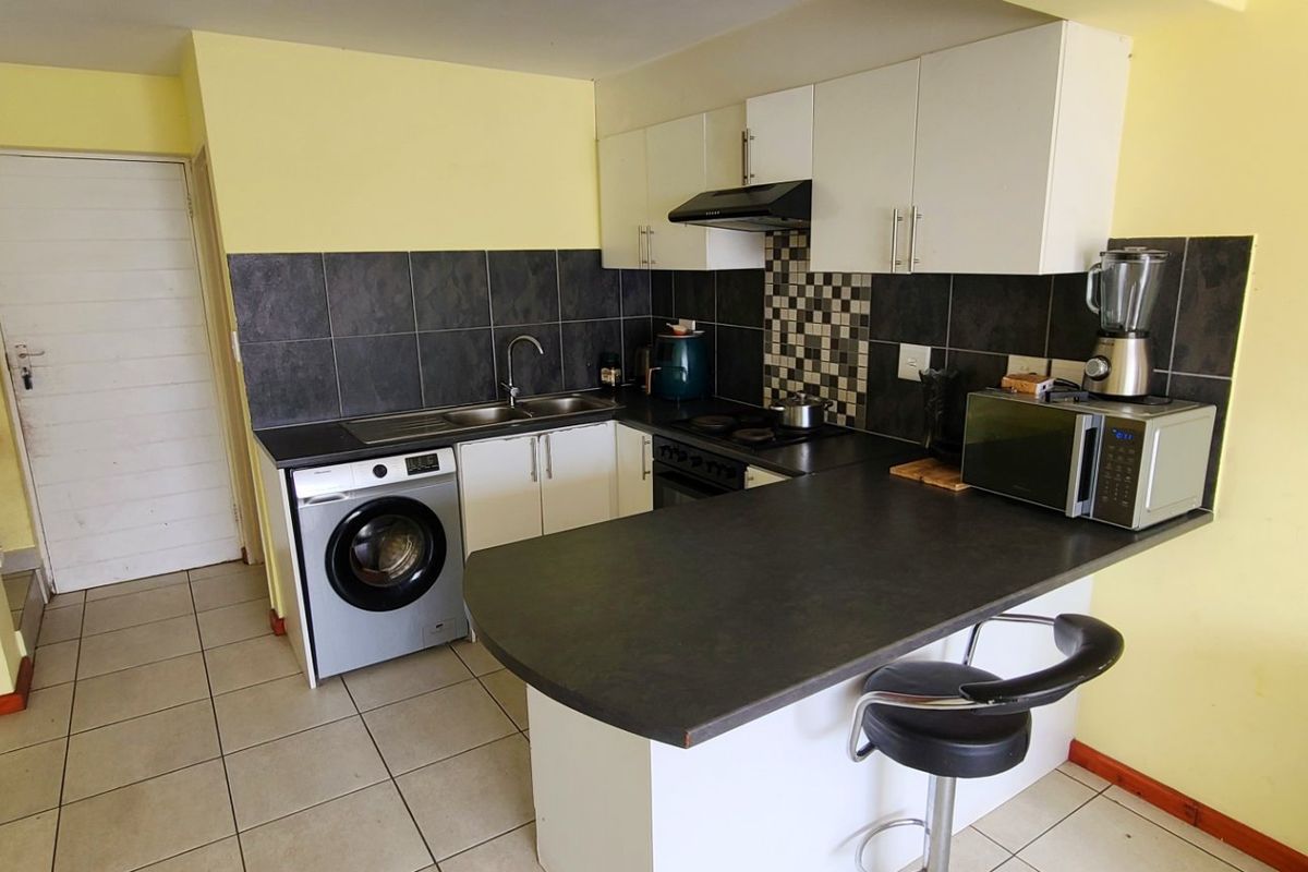 Safe and Secure Living...  - Photo 3