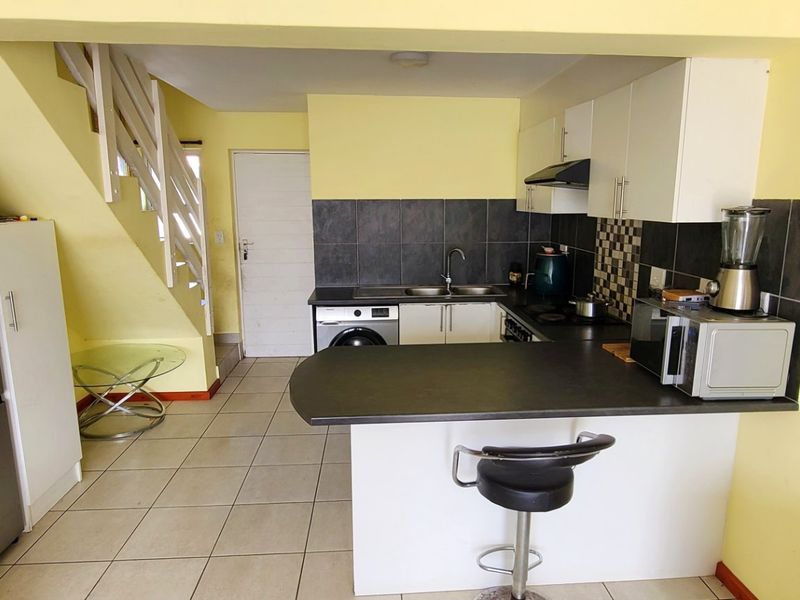 Safe and Secure Living...  - Photo 1