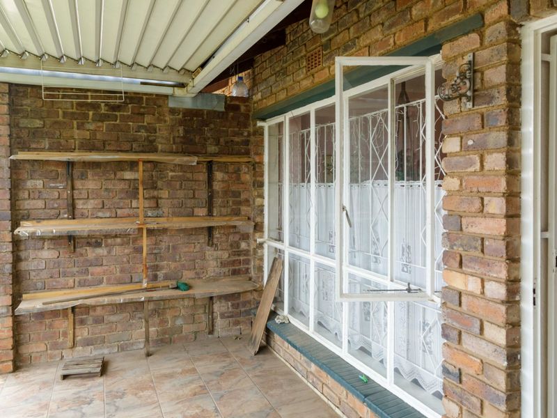 Spacious Flat/Apartment in Wilro Park - Photo 6