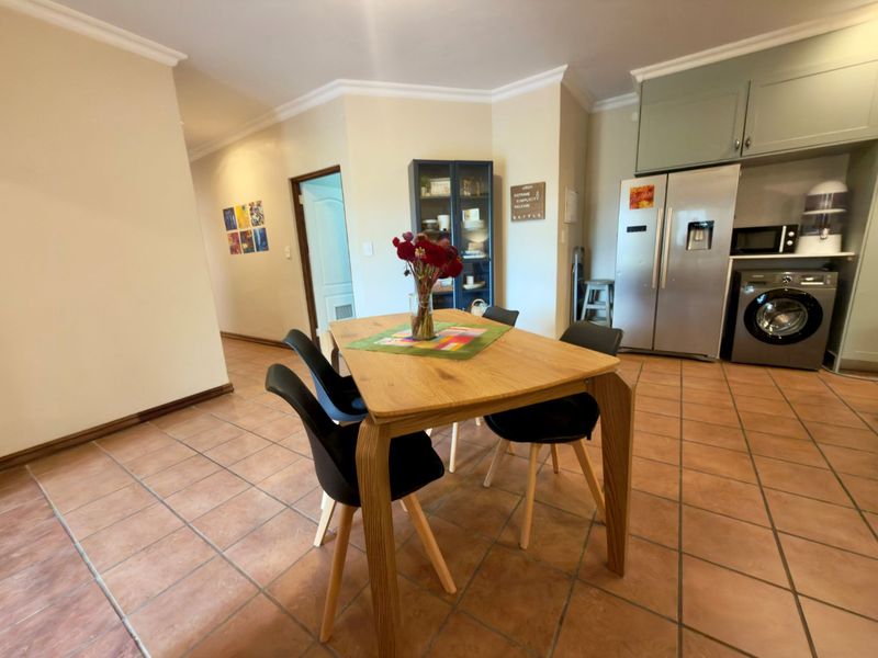 Sole & Exclusive Mandate | Modern Ground-Floor Apartment in Landsmeer Equestrian Estate - Photo 4