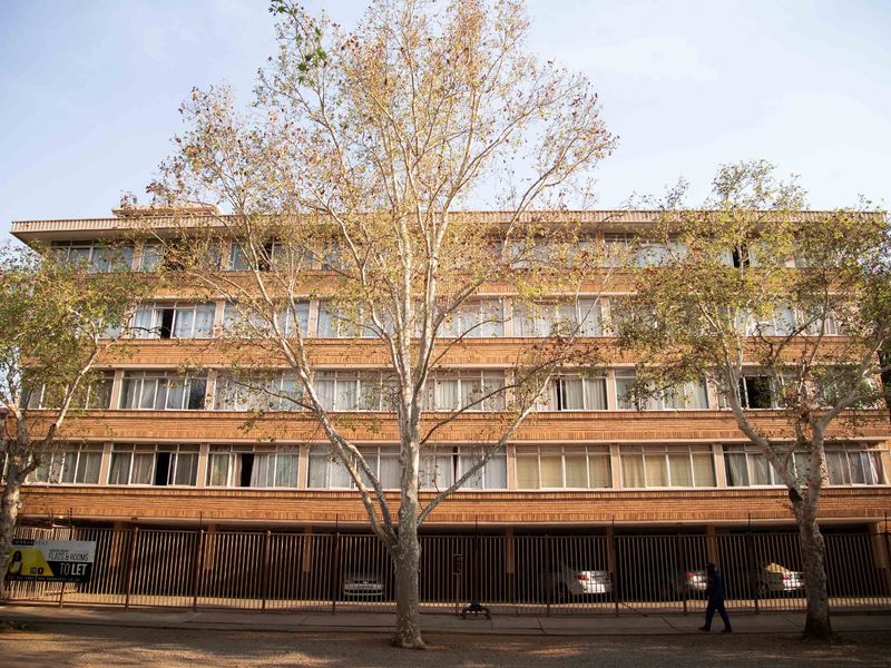 MEDIUM RESIDENTIAL BUILDING IN SUNNYSIDE EAST - WELL MAINTAINED WITH 20 X FLATS - Photo 4