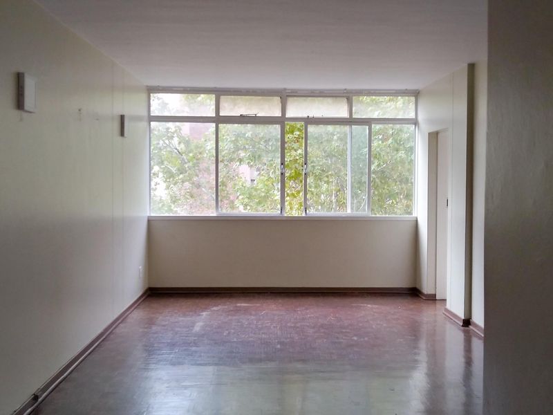 MEDIUM RESIDENTIAL BUILDING IN SUNNYSIDE EAST - WELL MAINTAINED WITH 20 X FLATS - Photo 9