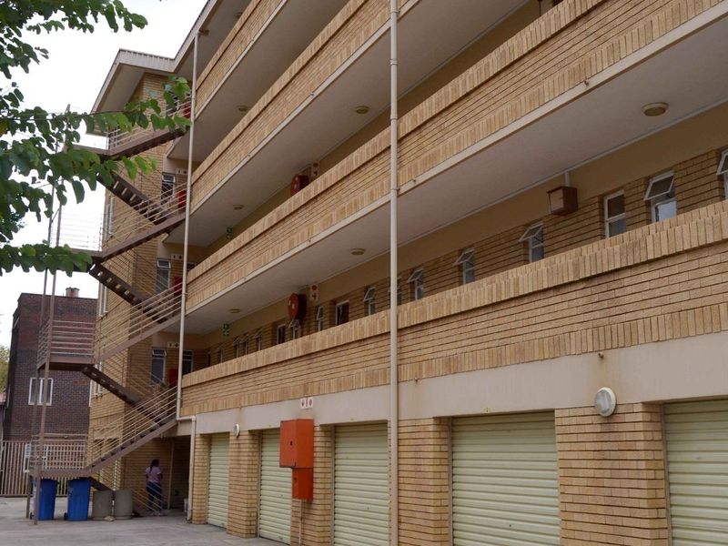 MEDIUM RESIDENTIAL BUILDING IN SUNNYSIDE EAST - WELL MAINTAINED WITH 20 X FLATS - Photo 8