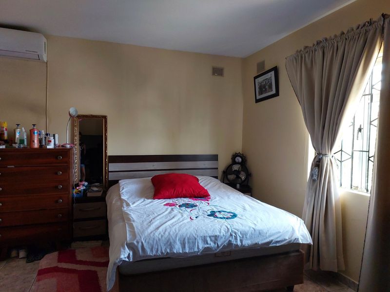 4 Bedroom House for Sale, Stanger Heights - Photo 6