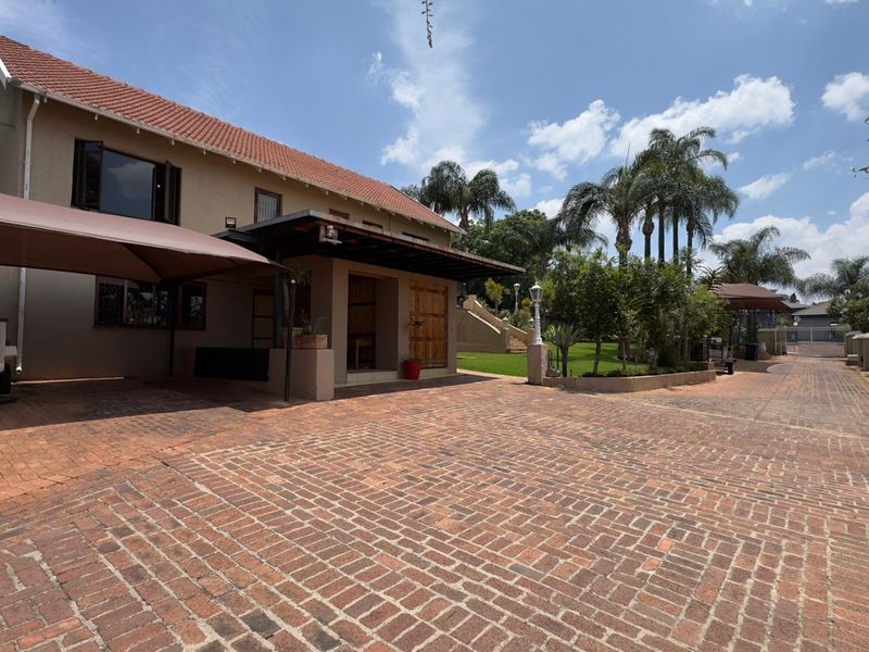 ALL IN SALE!! 7 units on Investment Property in Pretoria Noord - Photo 3