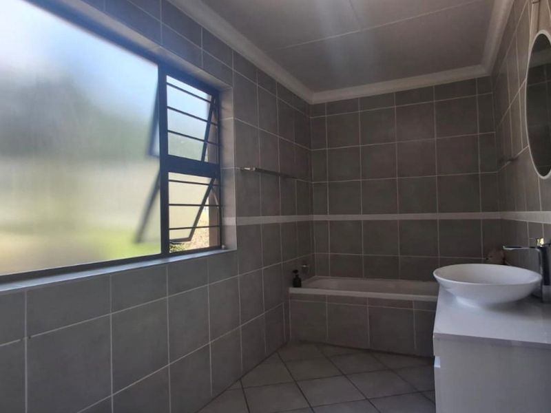 4 Bedroom Family Home for Sale | Kloofendal, Roodepoort - Photo 4