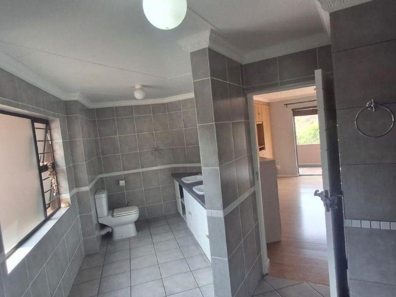 4 Bedroom Family Home for Sale | Kloofendal, Roodepoort - Photo 2