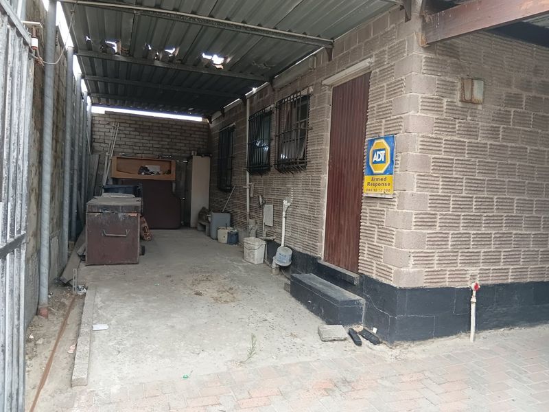 3 Bedroom house on Auction - Photo 9