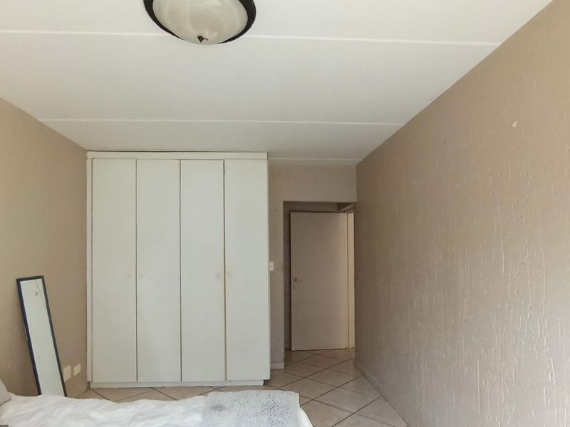 1 Bedroom Apartment for Sale in Sunninghill - Photo 9