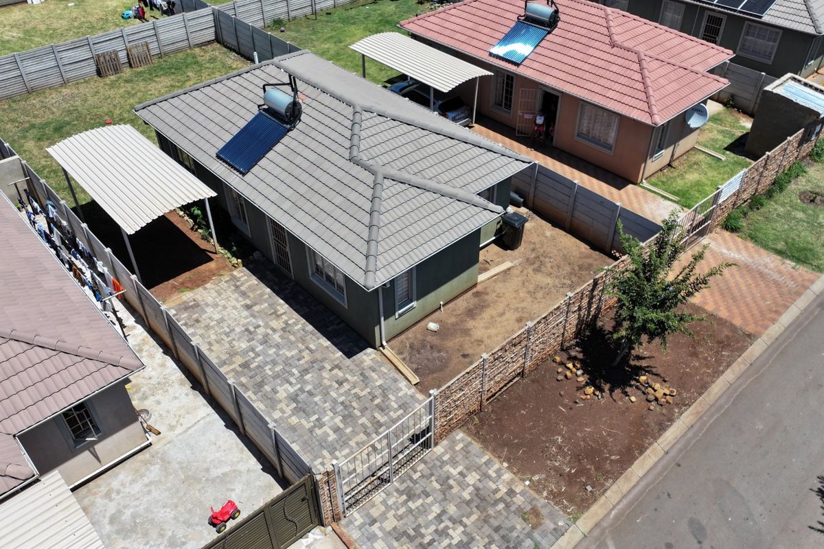 Stunning 3Bedroom House for Sale in Sky City - Photo 5