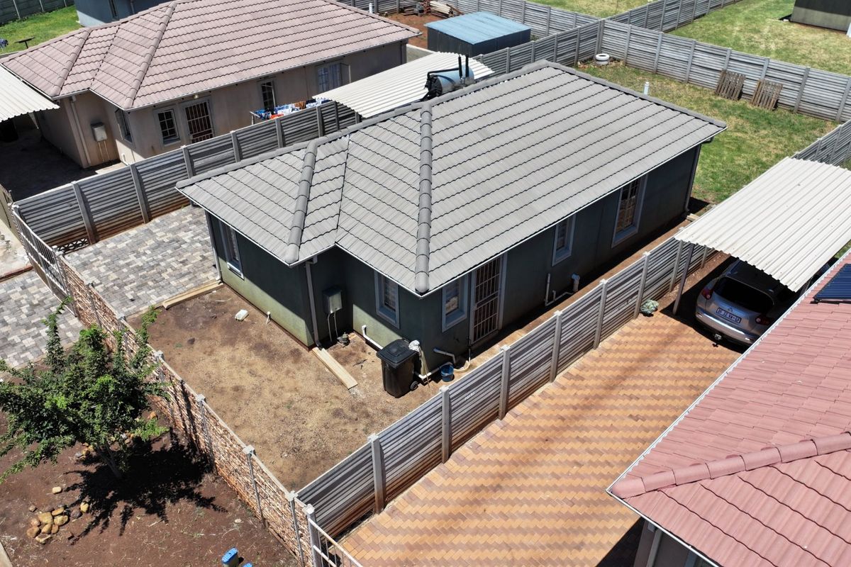 Stunning 3Bedroom House for Sale in Sky City - Photo 3