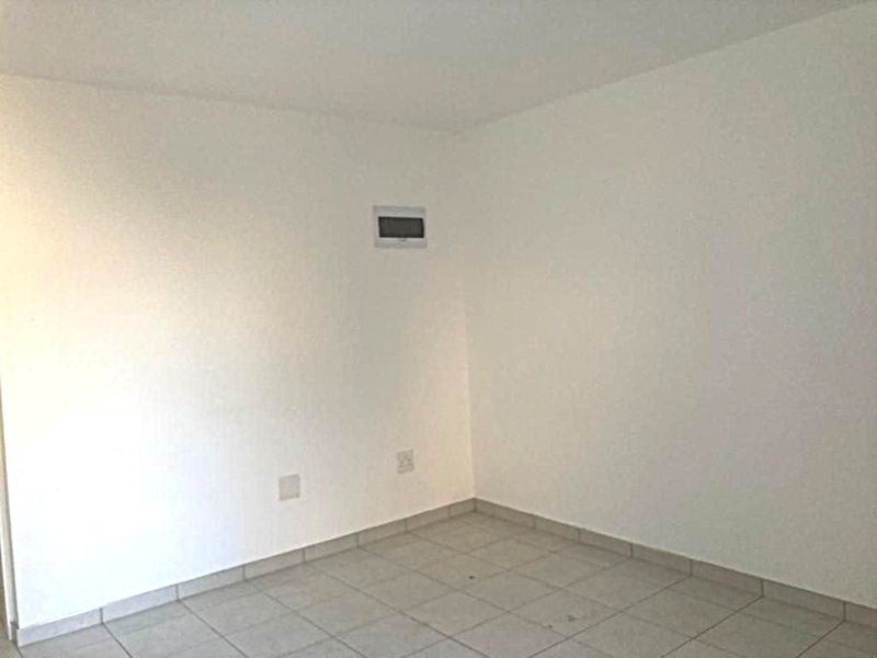 1 BED 1 BATH APARTMENT TO LET IN VICTORY PARK - Photo 7