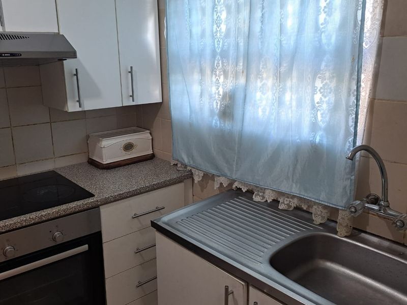 Two bedroom  unit with garden in secure complex - Photo 3