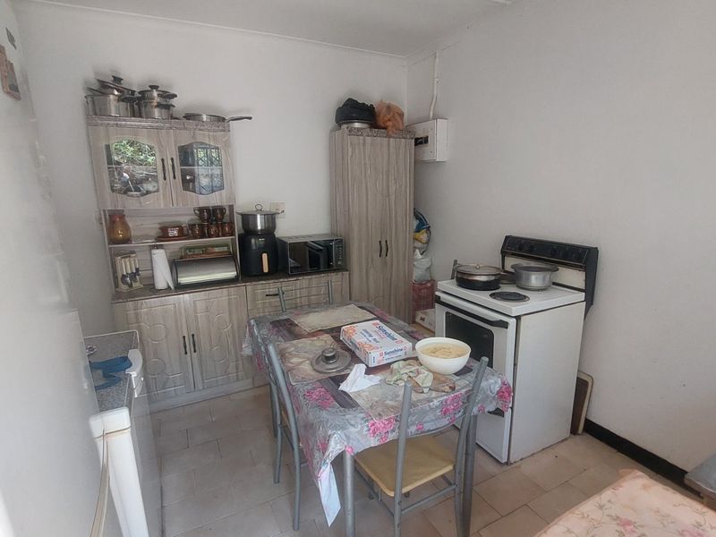 Apartment building for sale in Silverglen - Photo 2