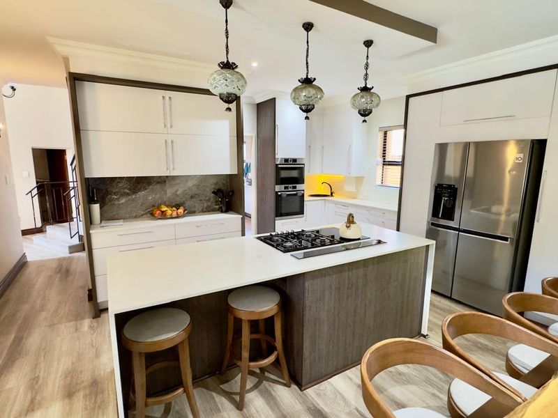 4-Bedroom 3-Bathroom Eldo Glen Estate!! - Photo 10