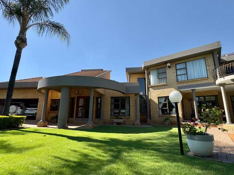 4-Bedroom 3-Bathroom Eldo Glen Estate!! - Photo 4