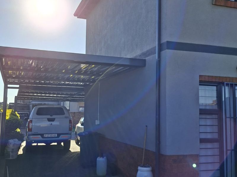 Three bedroom house for sale in Protea west - Photo 8