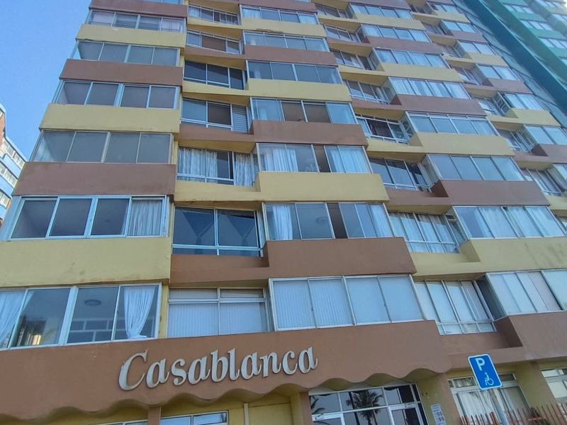 "Introducing a hot listing in the vibrant Point Waterfront  - Photo 2