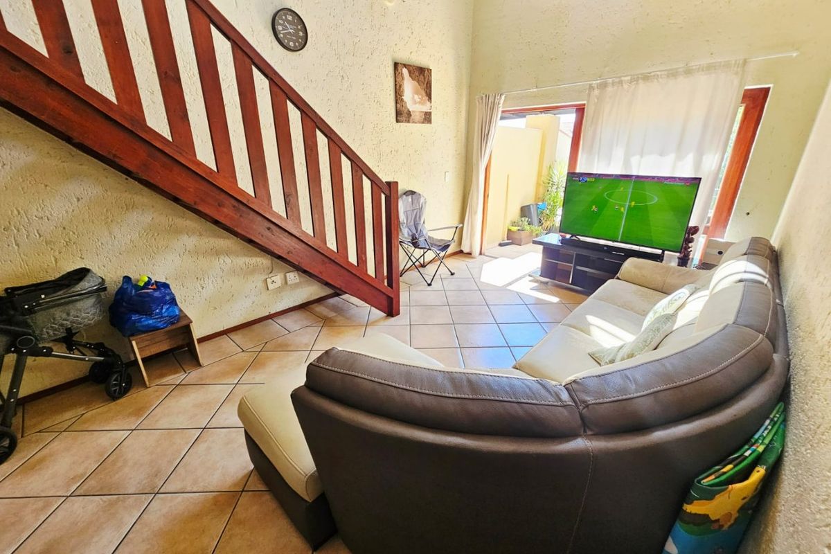 A Lovely 2 bedroom 1 bathroom for rent in Sunninghill - Photo 4