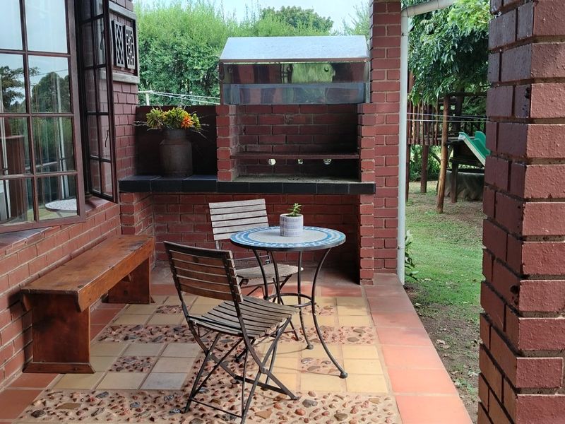 4 Bedroom Home for Sale in Monteseel Country Living at Its Best - Photo 8