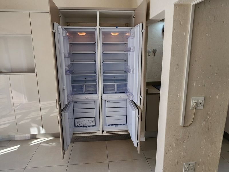 Sophisticated Living in a Beautifully Upgraded Home - Photo 4