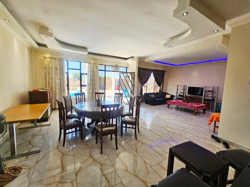 A Lovely and Modern 3 bed 3 bath house for rent in Raslouw - Photo 6