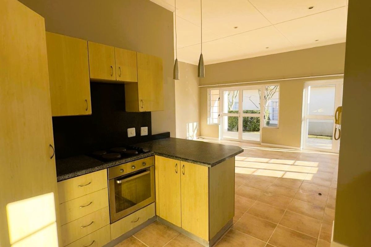 Captivating Charm! .... Modern with superb Finishes - Photo 3