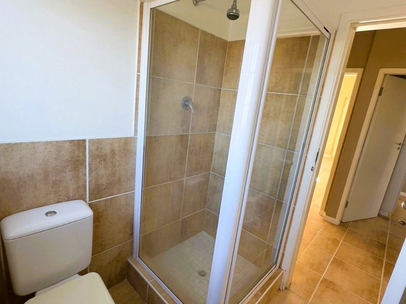 Captivating Charm! .... Modern with superb Finishes - Photo 9