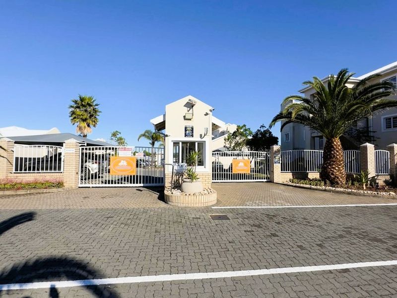 Captivating Charm! .... Modern with superb Finishes - Photo 6