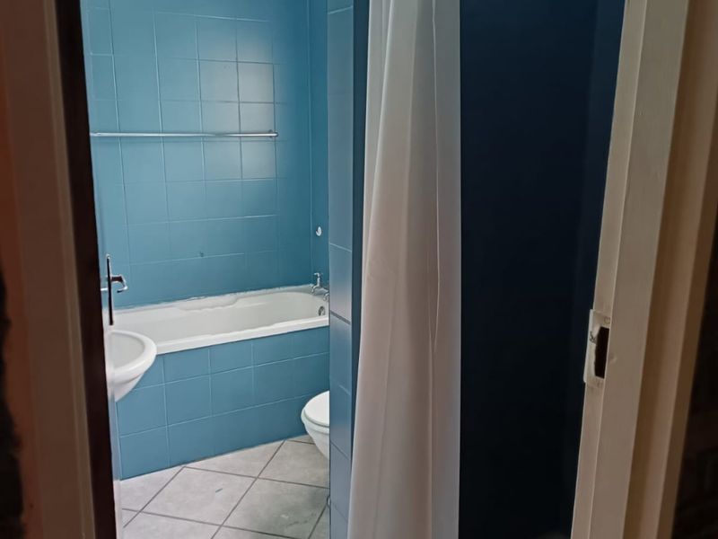 Spacious Family Home with Rental Income Potential in La Hoff - Photo 3