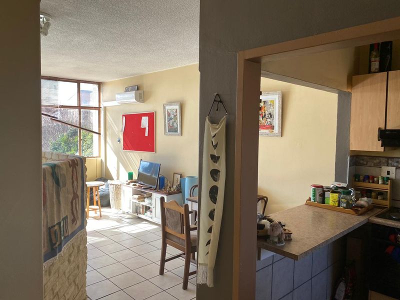 Modern Student Studio Apartment Near NWU – Excellent Investment Opportunity - Photo 8