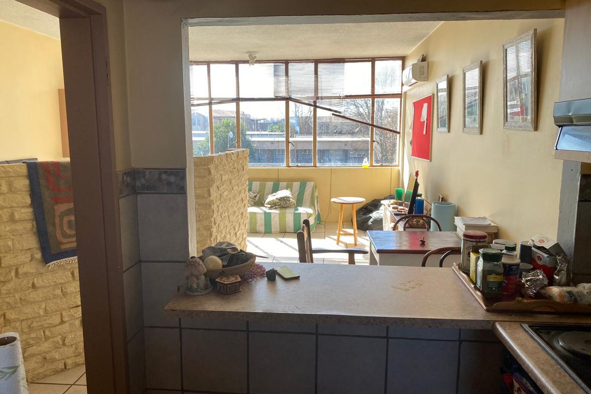 Modern Student Studio Apartment Near NWU – Excellent Investment Opportunity - Photo 5